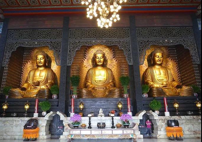 信佛、学佛的多是穷苦人?内心的富足最重要! 信佛、学佛的多是穷苦人?内心的富足最重要!