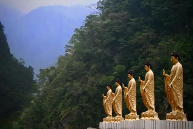 四位比丘尼的往生事迹 四位比丘尼的往生事迹