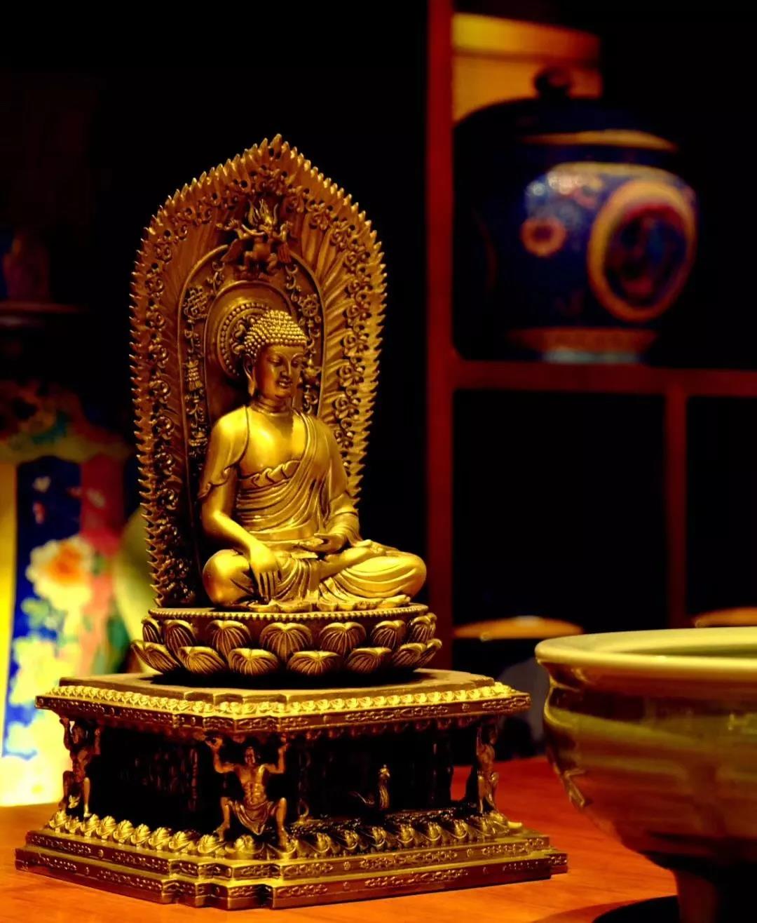 �ڼҾ�ʿ����Ӧ֪��50�����ɣ��������˼���?