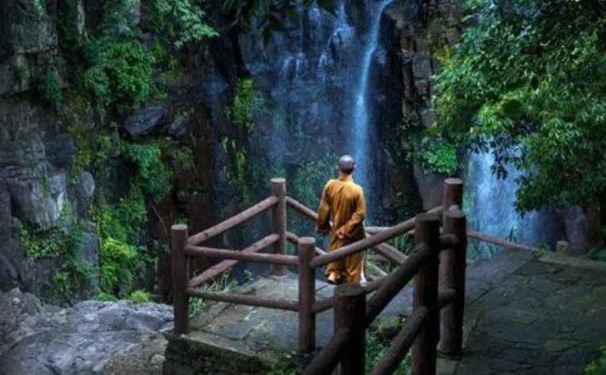 人生是苦与四大皆空 人生是苦与四大皆空