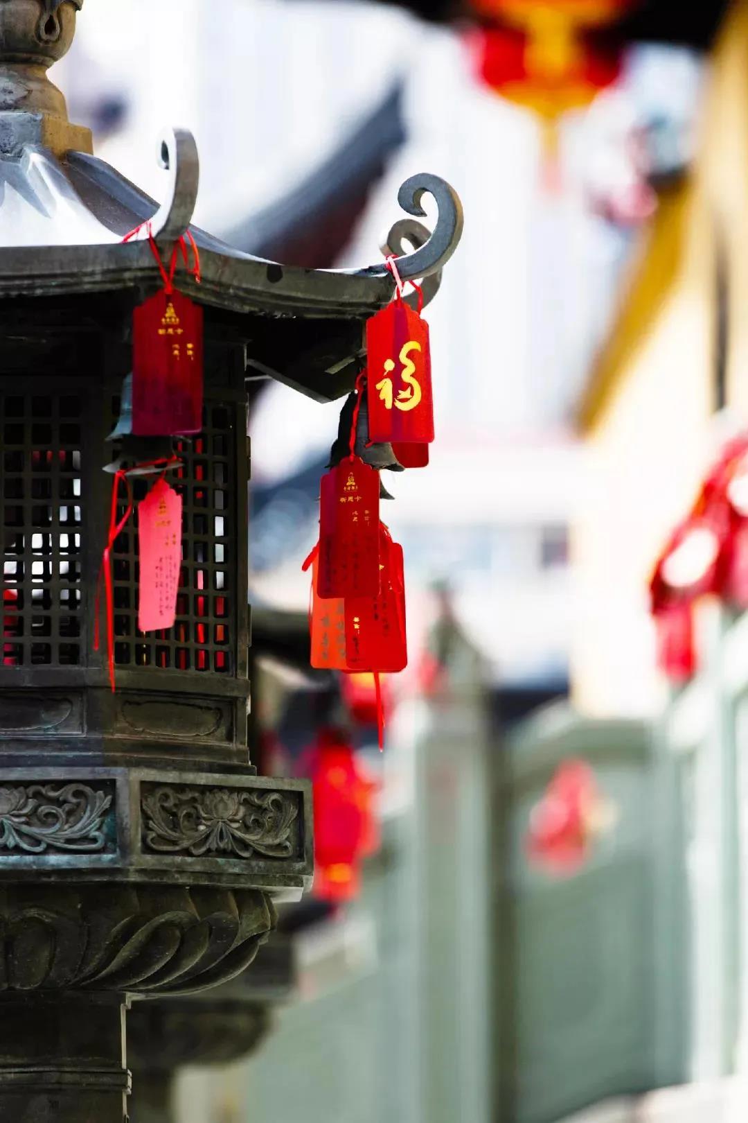 佛教修行与入世做事矛盾吗? 佛教修行与入世做事矛盾吗?