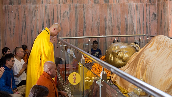 �������������ڣ������۹��ƹ��ޣ���Բ����