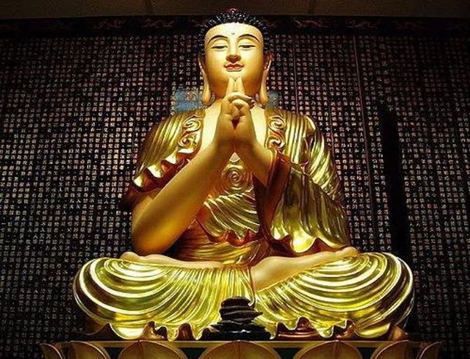 信仰就是别人做恶我们依然行善 信仰就是别人做恶我们依然行善