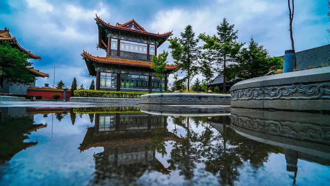 ���·ֱ��ģ��޷ֱ����ǵ�