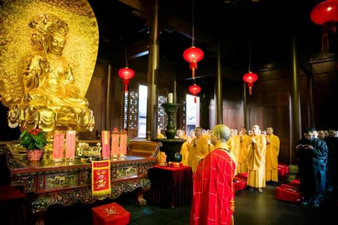 ��Щ�꣬��Ӱ�Ӿ����󵼵ķ�̳�ʶ����