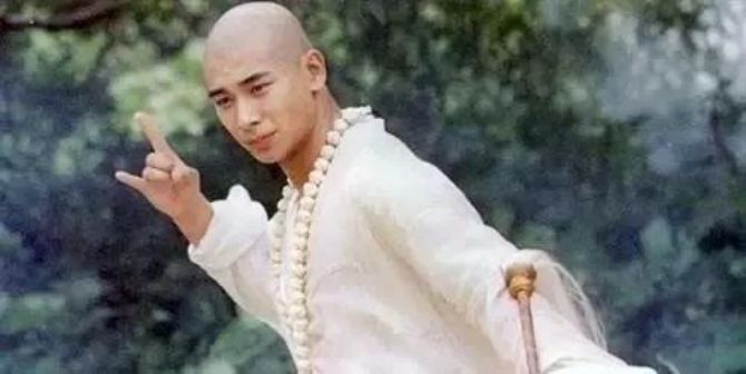 ��Щ�꣬��Ӱ�Ӿ����󵼵ķ�̳�ʶ����