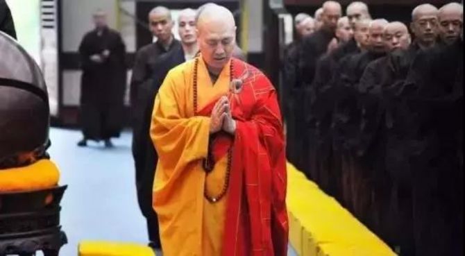 ����ȥ��ѧ���ڣ����Һ�������������ʳ��������Ȭ����