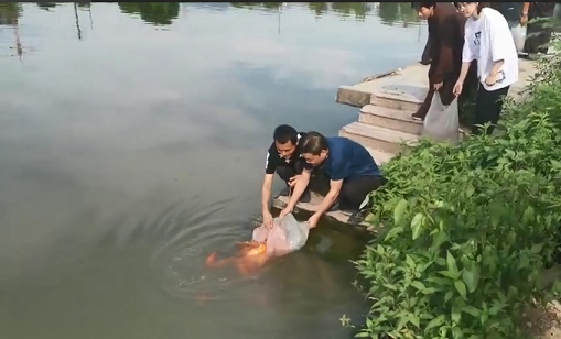 ��������������������ڷ������ޣ�����Բ����