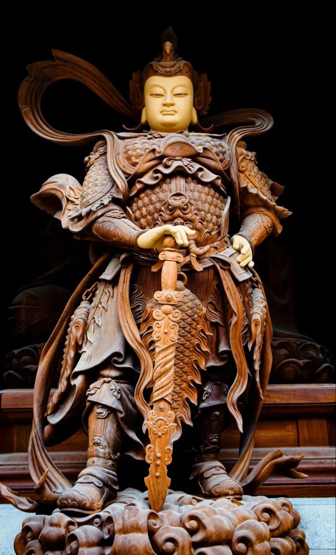 今日恭逢韦驮菩萨圣诞!驱邪扶正气,一杵镇山河! 今日恭逢韦驮菩萨圣诞!驱邪扶正气,一杵镇山河!