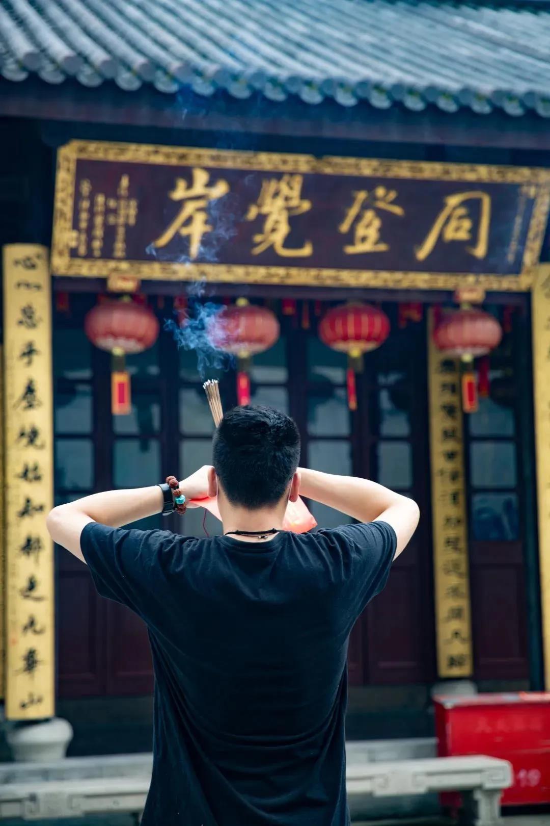 ʮ��ѧ��·���ı����ҵ�������