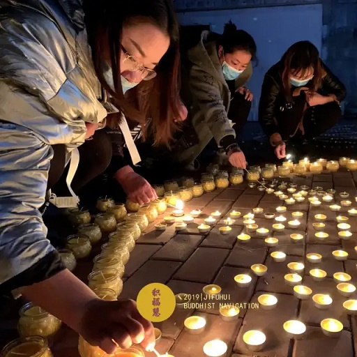 �����������ɵ��գ������۹��ơ���ˮ���ޣ���Բ����