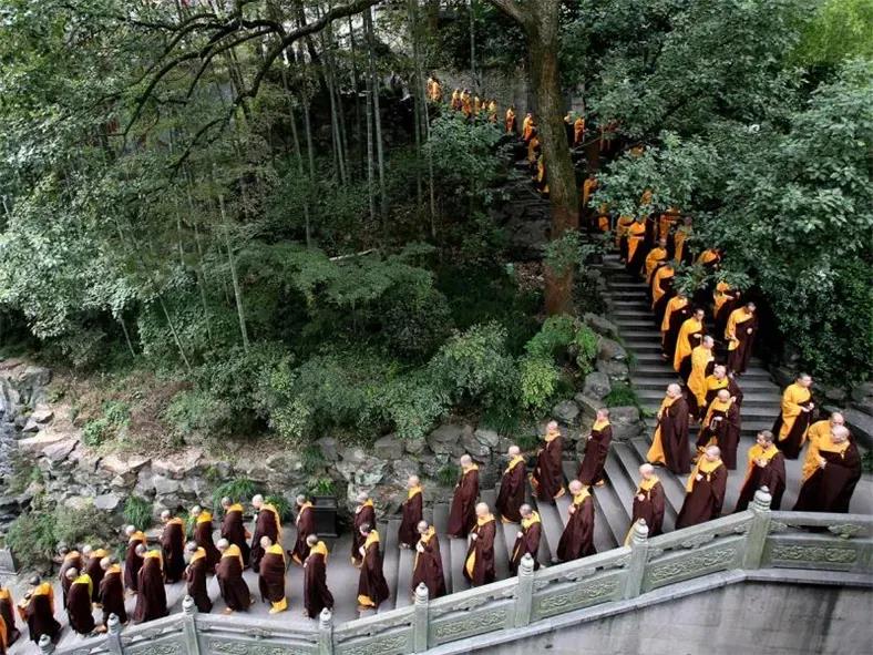 Ϊʲô���Ǳ�����Ӱ��ȱ���ǻۣ�