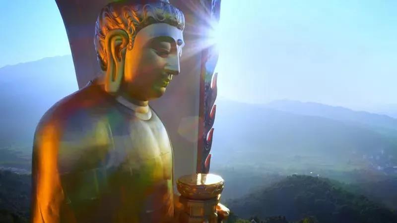 ӡ�ⷨʦ���ӳ�ѧ�������������ʵΪ�ȵ�֮��