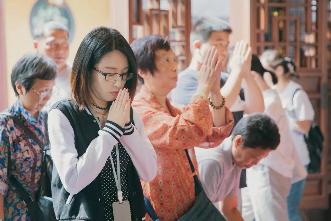 学佛路上,有没有想起最该感谢的人是谁? 学佛路上,有没有想起最该感谢的人是谁?