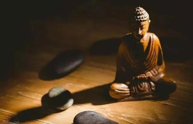 �𾭼������ж�ʮ�ѣ�������ռ��������