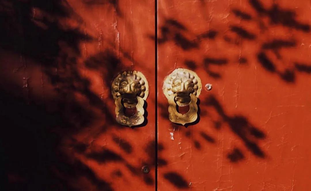 �𾭼������ж�ʮ�ѣ�������ռ��������