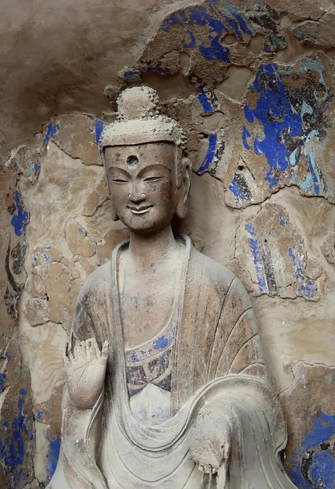 ����Ϊ��΢Ц�����������ܽ�ġ���Ц��Ե�������˽�һ�£�