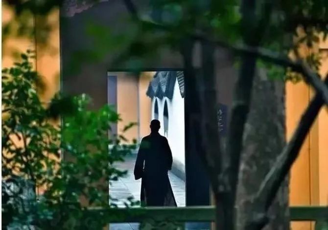 �ܰ������������ģ�������ʵ������