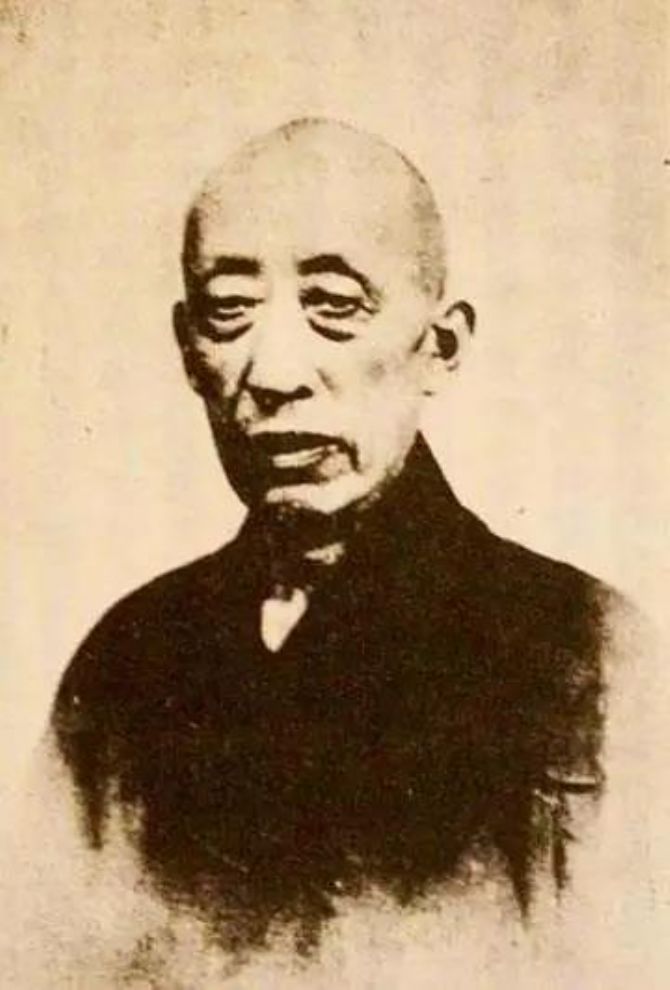 ��λ������ɮ��µ������������࣬����