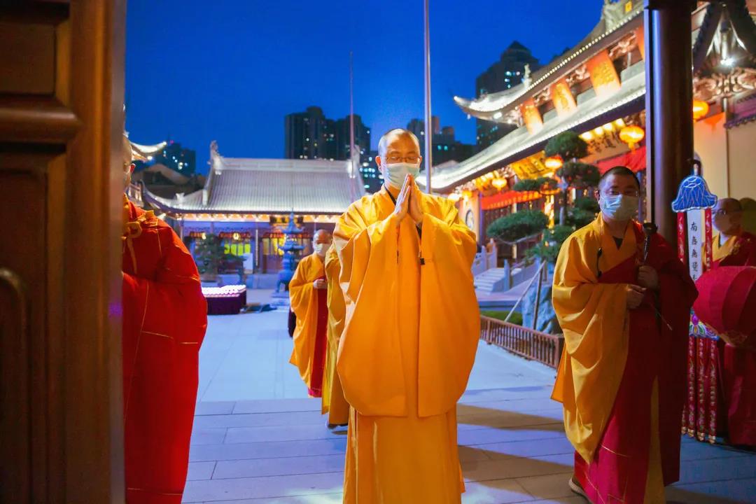 “杀生”的业报有多重?犯“不杀生”戒的后果是什么? “杀生”的业报有多重?犯“不杀生”戒的后果是什么?