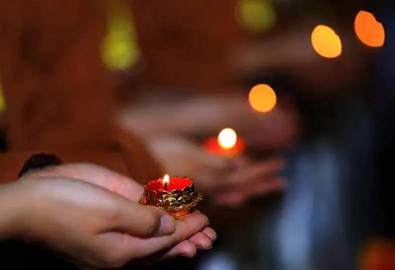 ��ô���ܰ������ߵ�������أ�​