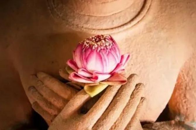 ÿ���ڷ����У�Ϊ�ν���ȴ����