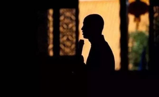 һ������Ĵ�Խ���ֻ���˷�񣬿��Ϻ��е�ǰ������