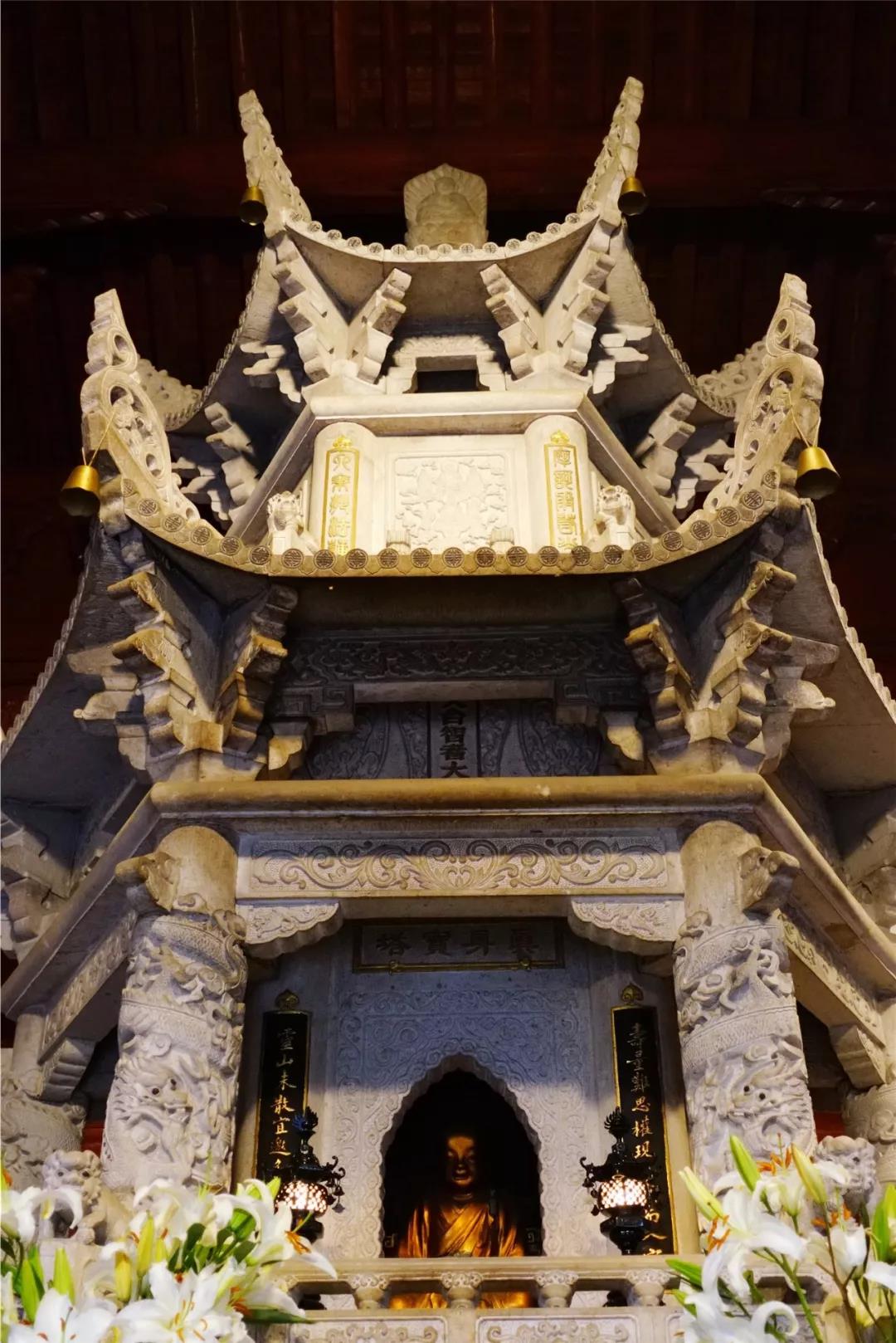 �������ߴ�ʦԲ�ż����գ�����׷Զ���廳��£�