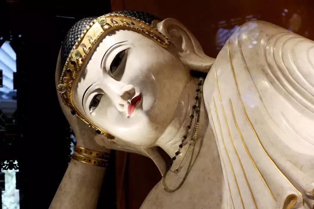 ���ӽ���Զ�뽹�ǡ��������ڵ��ĸ�������