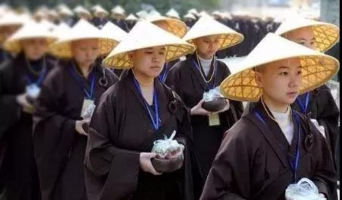 为何女众一生只能出家一次_? 为何女众一生只能出家一次_?