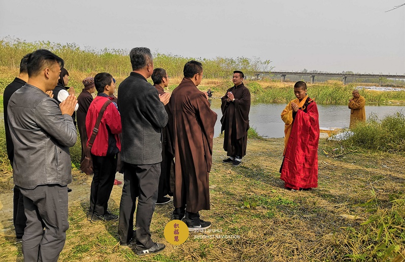 ���ջ����������������ʮ�����߱�������һ�ڷ������ޣ���ϲ�μӣ�