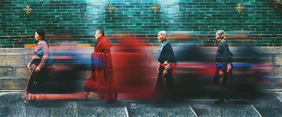 ���ľ�����̣����߱�ǿ����������ƹ��ܣ�