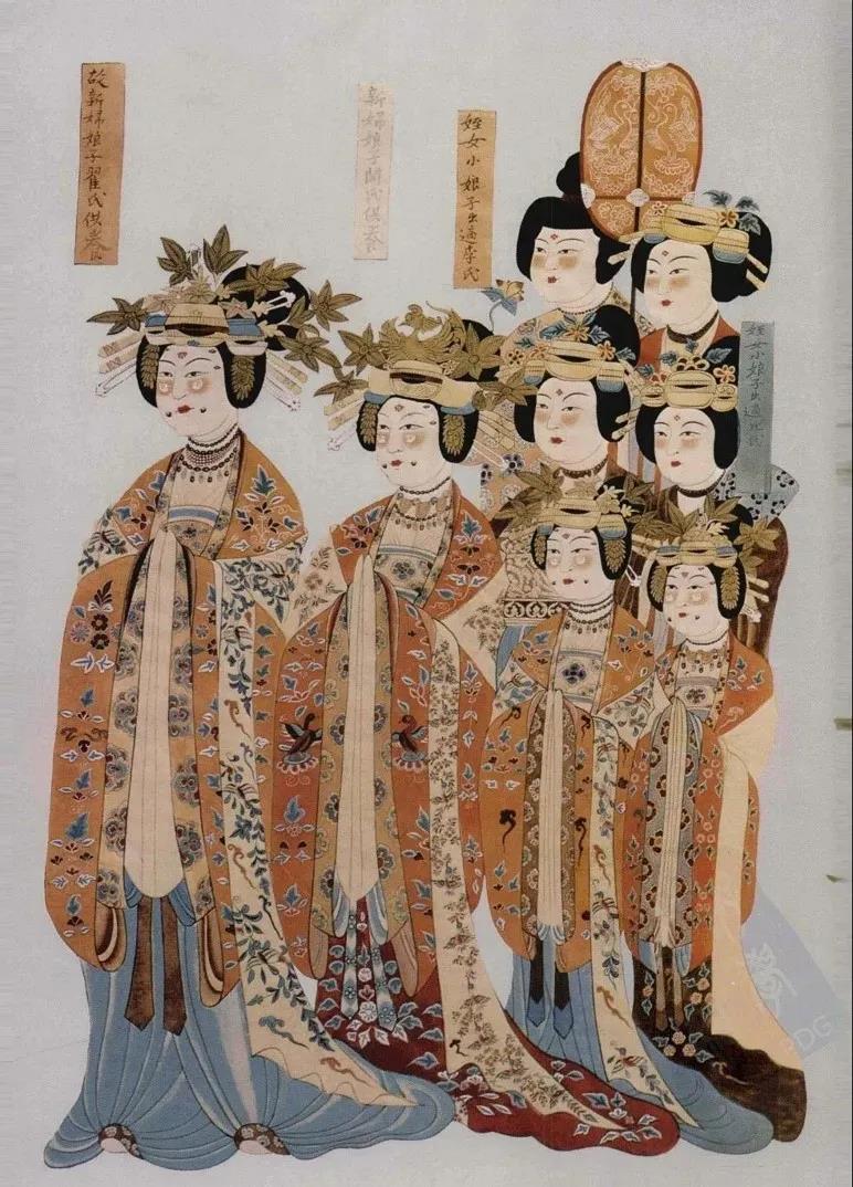 ��˷�Ů�Թۣ��ɷ�·�ϣ�������Ů