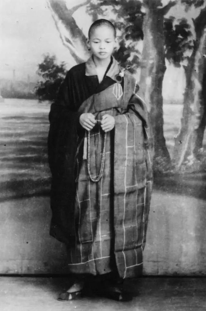 �������ž�뢾��۳���Բ�ż����գ�����ʨ�ӣ�����һ�磡