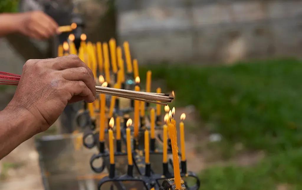 ���˲��ŷ𣬿��������ǵ����������»�����