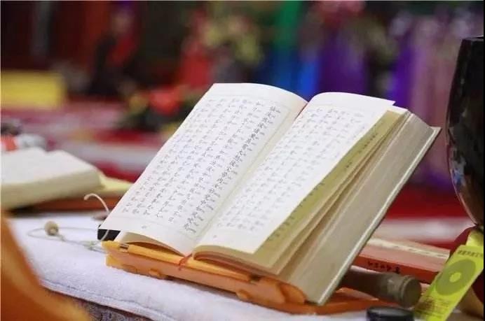 Ϊʲô���Ǿ�����ȥ�����������£�