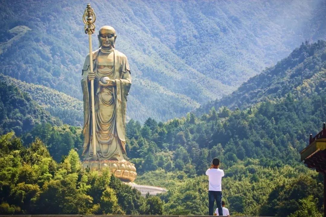 ���������ܹ����ģ����еĹ�ϵ��ڤڤ��ת����