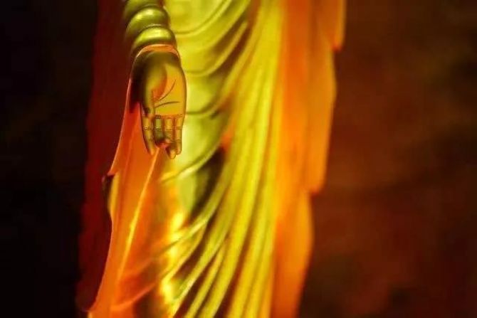 �����������ˣ�һ��Ҫ�����ڲ�ͬ�����ǣ�