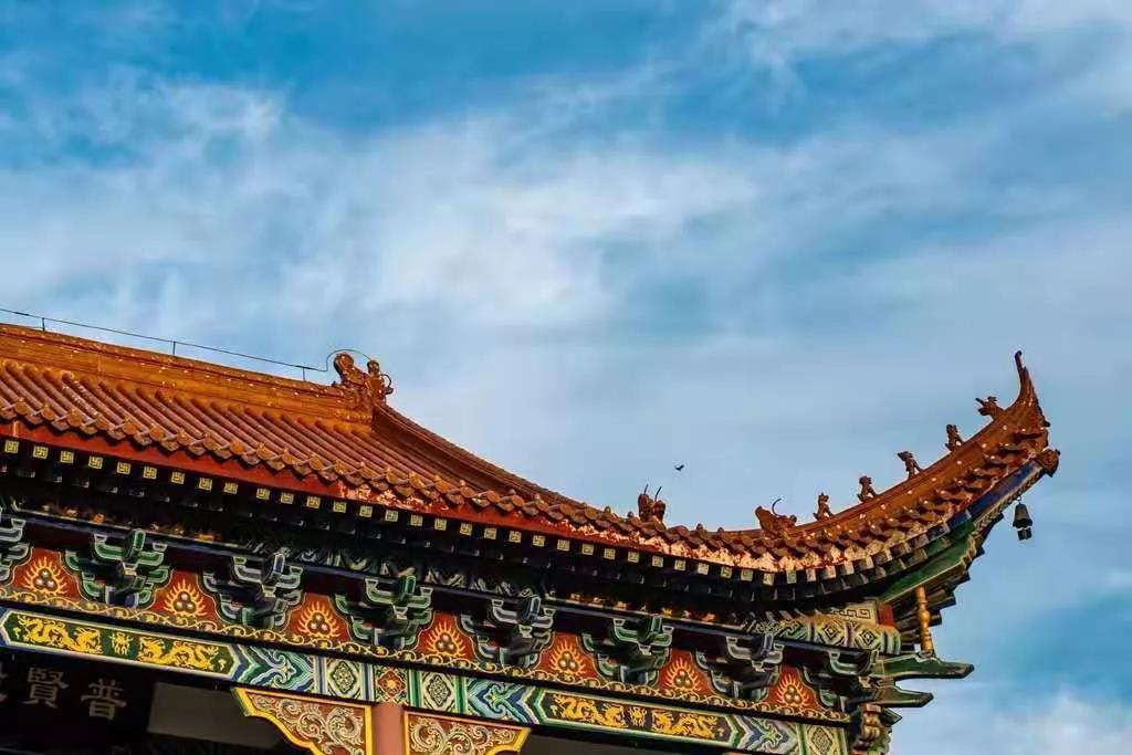 ������Ƕ���Щ����������˵������