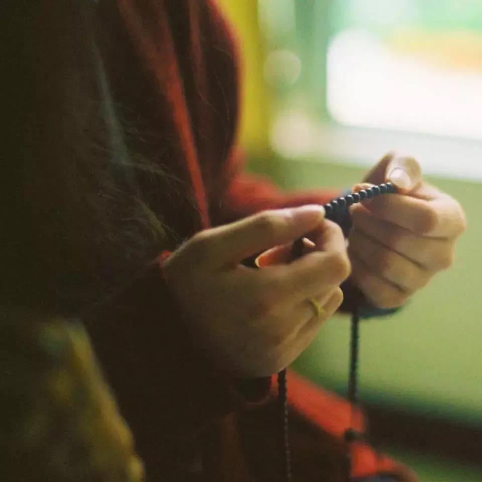 念佛摄心方便法:一句弥陀念诵听 念佛摄心方便法:一句弥陀念诵听