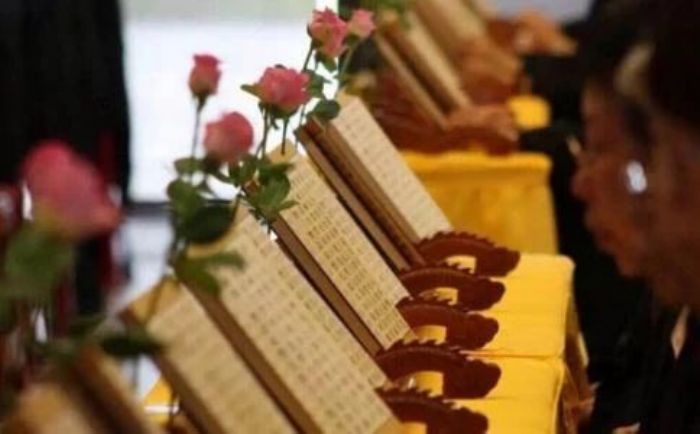 禅宗公案:八折诵经 禅宗公案:八折诵经