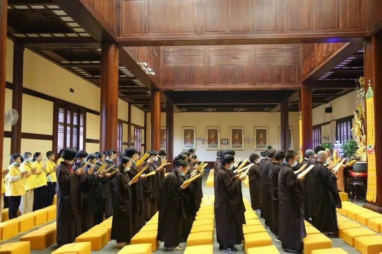 Ϊ����ӣ��������̷��У�������ʵ�ั