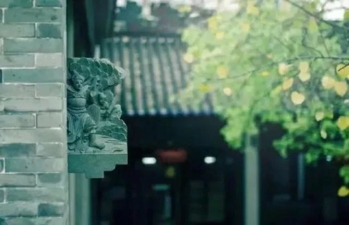 高高山顶立、低低海底行 高高山顶立、低低海底行