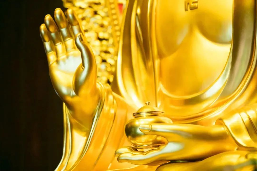 在家诵《地藏经》没有“副作用”,可以多为这六类人念 在家诵《地藏经》没有“副作用”,可以多为这六类人念