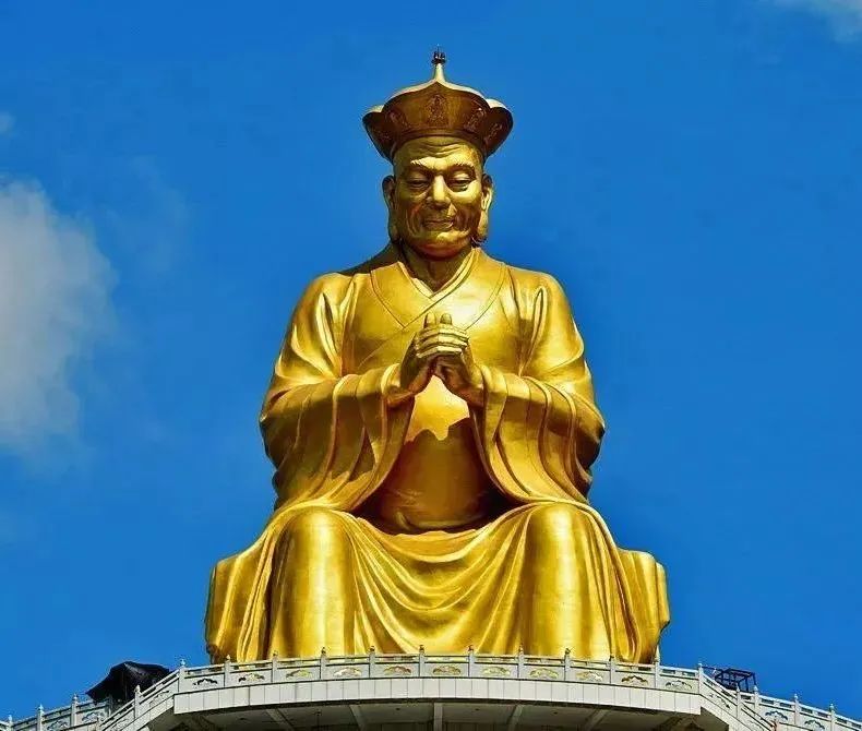 ���³�������ӭ�����ʥ����