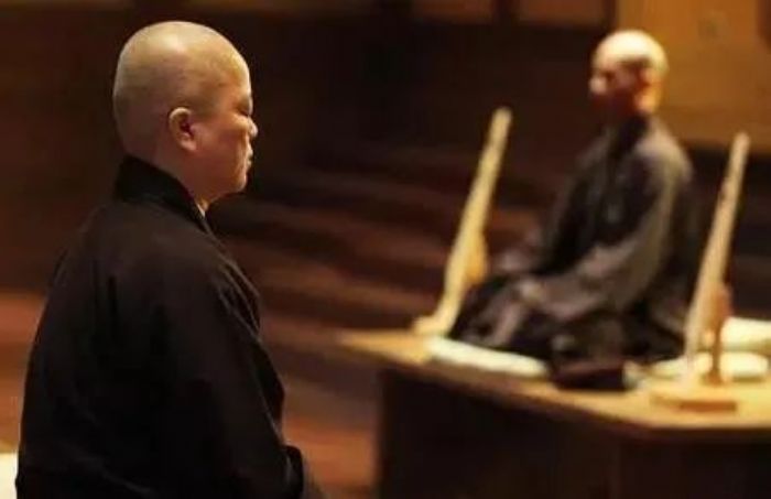 禅修的第一个条件不是盘腿 禅修的第一个条件不是盘腿