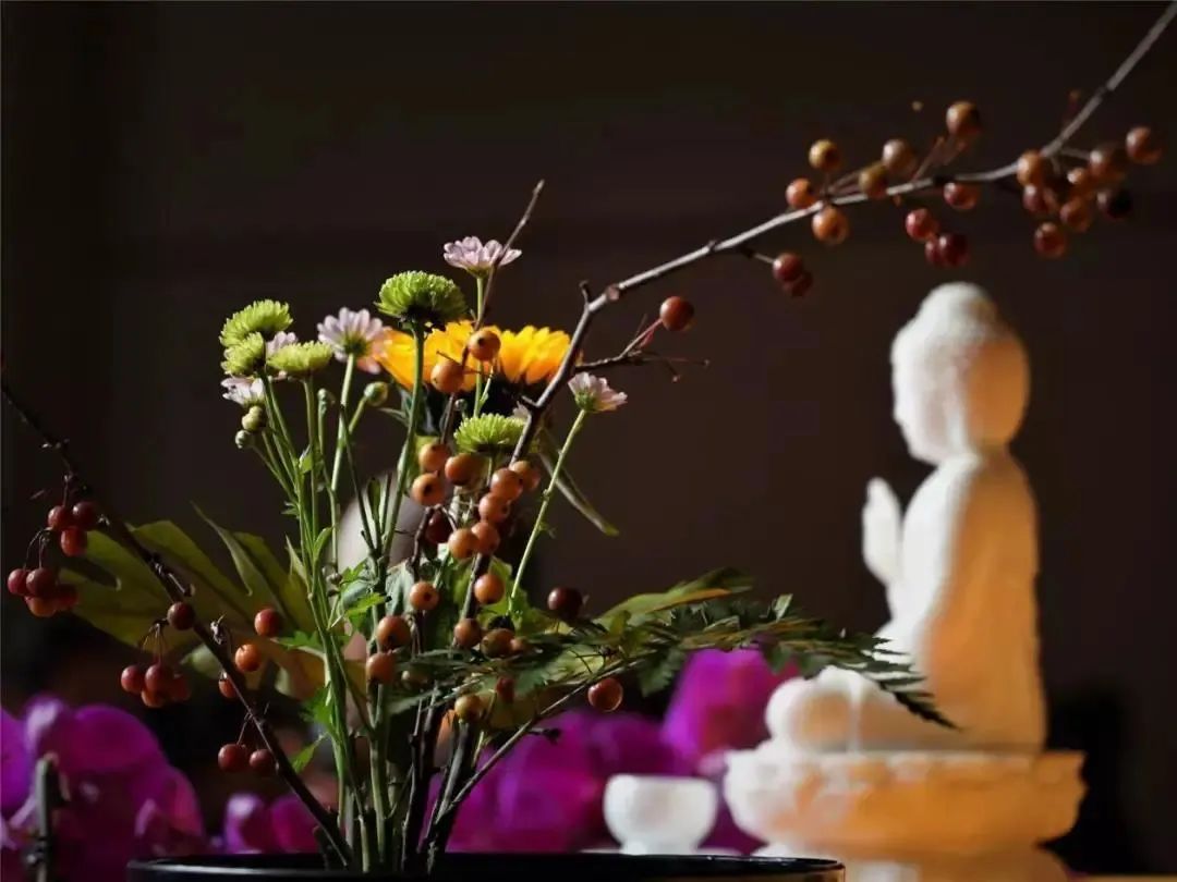 һ����Ͼ�ɢ������Ե�ͺ�