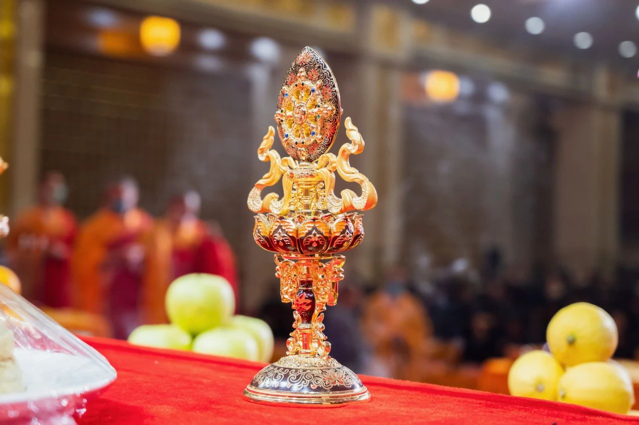 Ϊ��ĸ����������ȫ��ȫ�⣬���Ľ�����