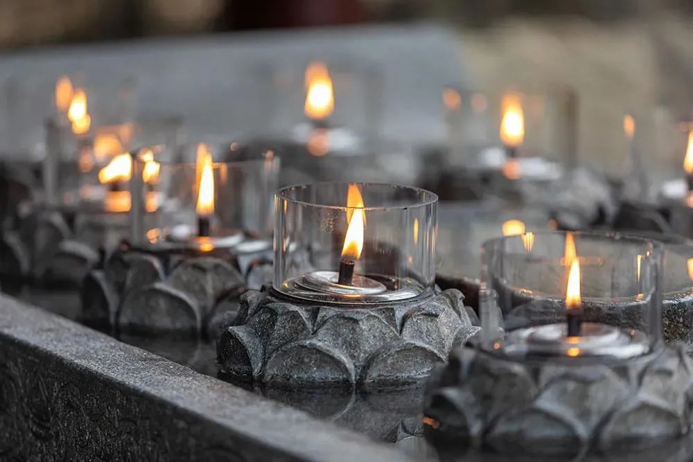 ��Ը�����и���