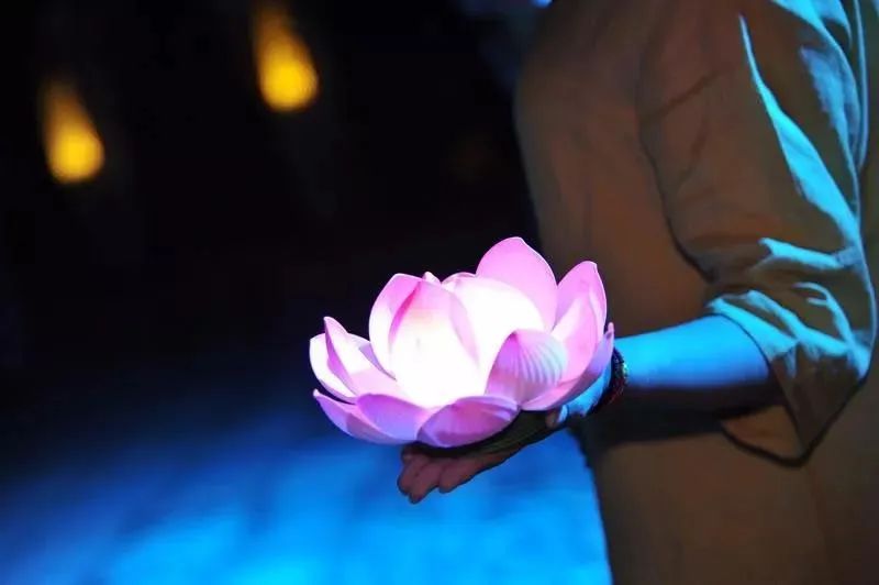 印光法师:不必另择一所,家庭便是道场 印光法师:不必另择一所,家庭便是道场